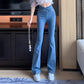 Högmidjade elastiska mikroutsvängda jeans