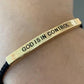Inspire-armband GOD IS IN CONTROL/W.W.J.D – Elegant design med unika mönster och bokstäver