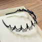 💎👸Set med kristallprydda hårband med vågmönster – ett lätt, halkfritt, flickaktigt och elegant hårsmycke, bestående av glittrande hårband med vågmönster och infattade kristaller.